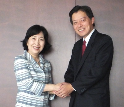 全新宿区長 中山弘子